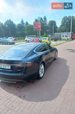 Ліфтбек Tesla Model S 2014 в 