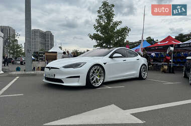 Лифтбек Tesla Model S 2023 в 