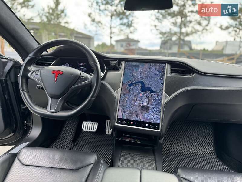 Ліфтбек Tesla Model S 2018 в Рівному