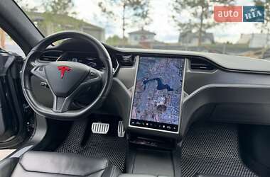 Ліфтбек Tesla Model S 2018 в 