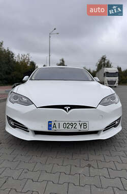 Tesla Model S 2014