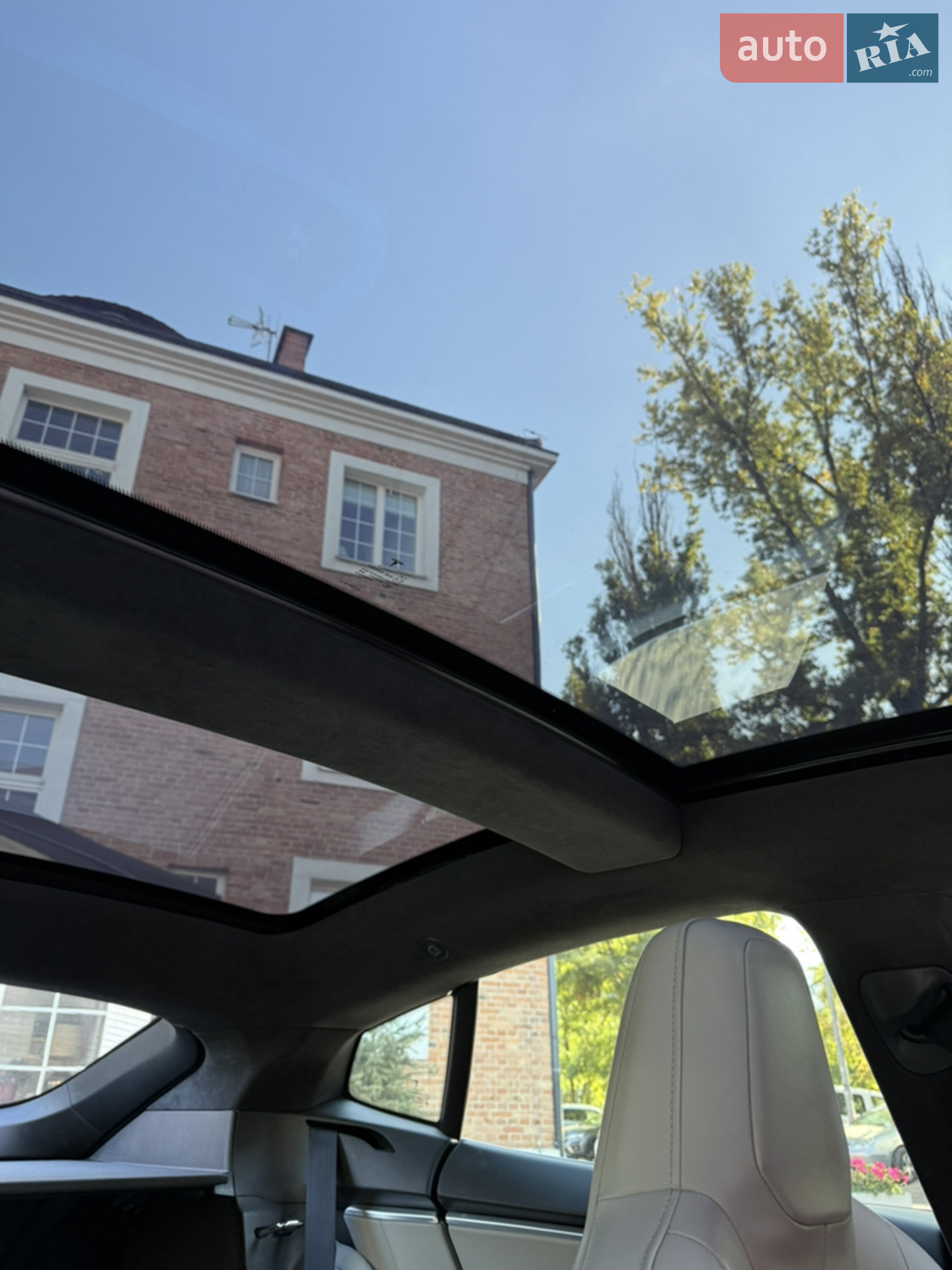 2016 Tesla Model S - мініатюра 17