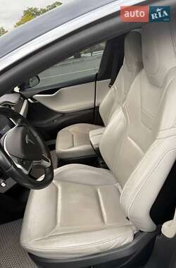Ліфтбек Tesla Model S 2015 в 