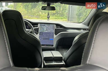 Ліфтбек Tesla Model S 2018 в 