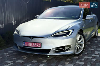 Ліфтбек Tesla Model S 2017 в Кам'янському