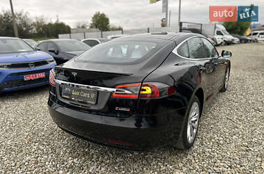 Ліфтбек Tesla Model S 2017 в 