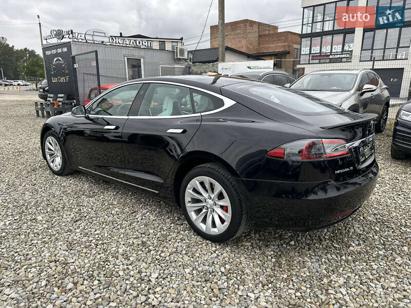 Ліфтбек Tesla Model S 2017 в Івано-Франківську фото 11 Ліфтбек Tesla Model S 2017 в Івано-Франківську
