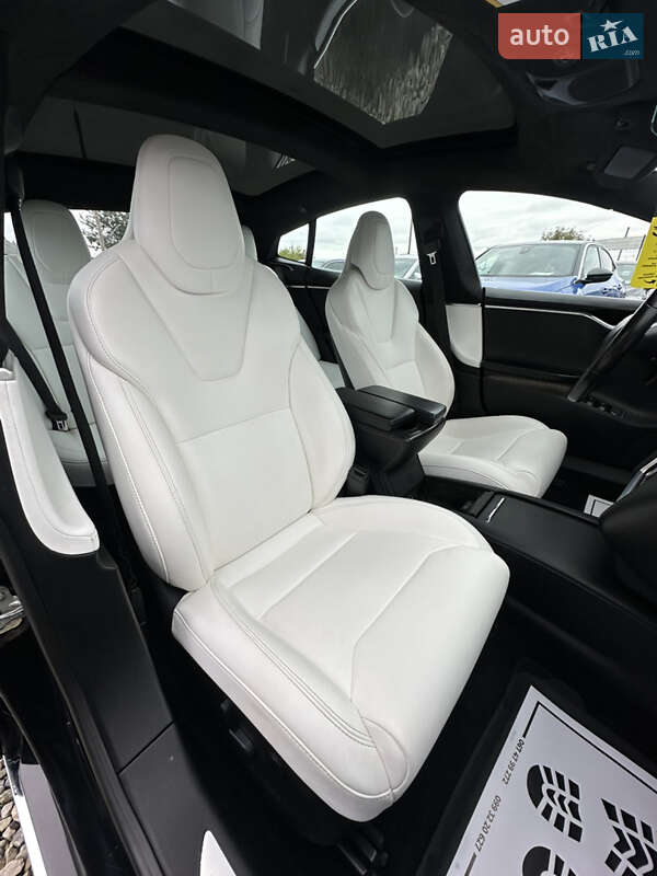 Ліфтбек Tesla Model S 2017 в Івано-Франківську фото 32 Ліфтбек Tesla Model S 2017 в Івано-Франківську