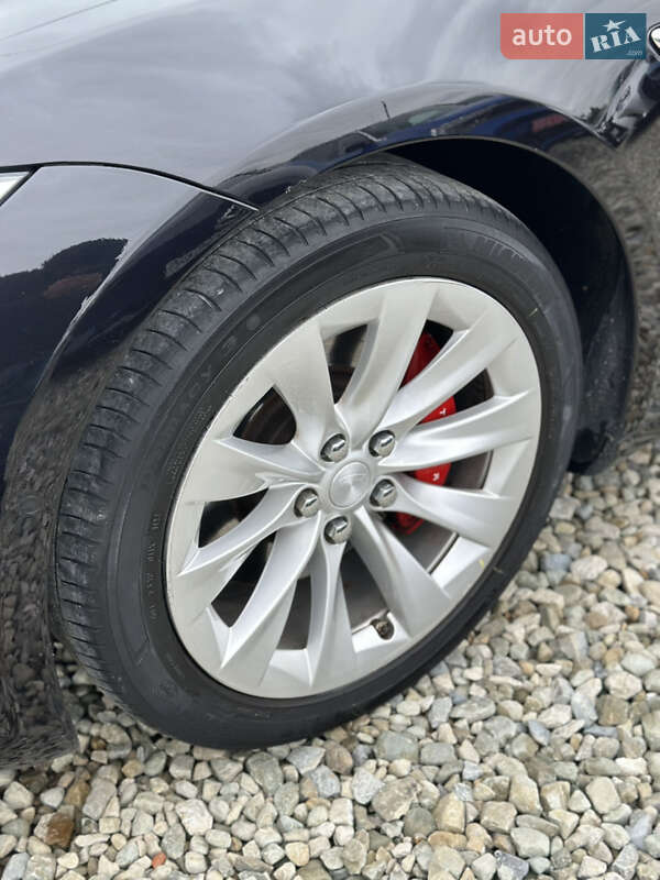 Ліфтбек Tesla Model S 2017 в Івано-Франківську фото 43 Ліфтбек Tesla Model S 2017 в Івано-Франківську