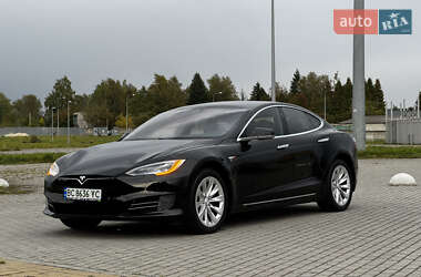 Ліфтбек Tesla Model S 2018 в 