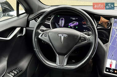 Ліфтбек Tesla Model S 2018 в 