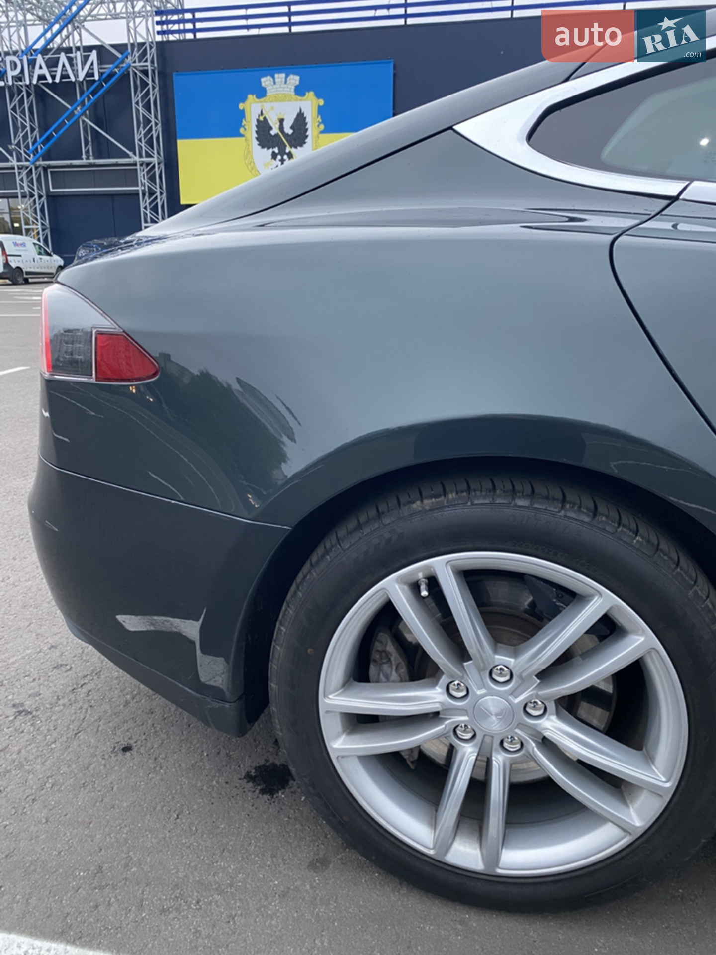 2014 Tesla Model S - мініатюра 11