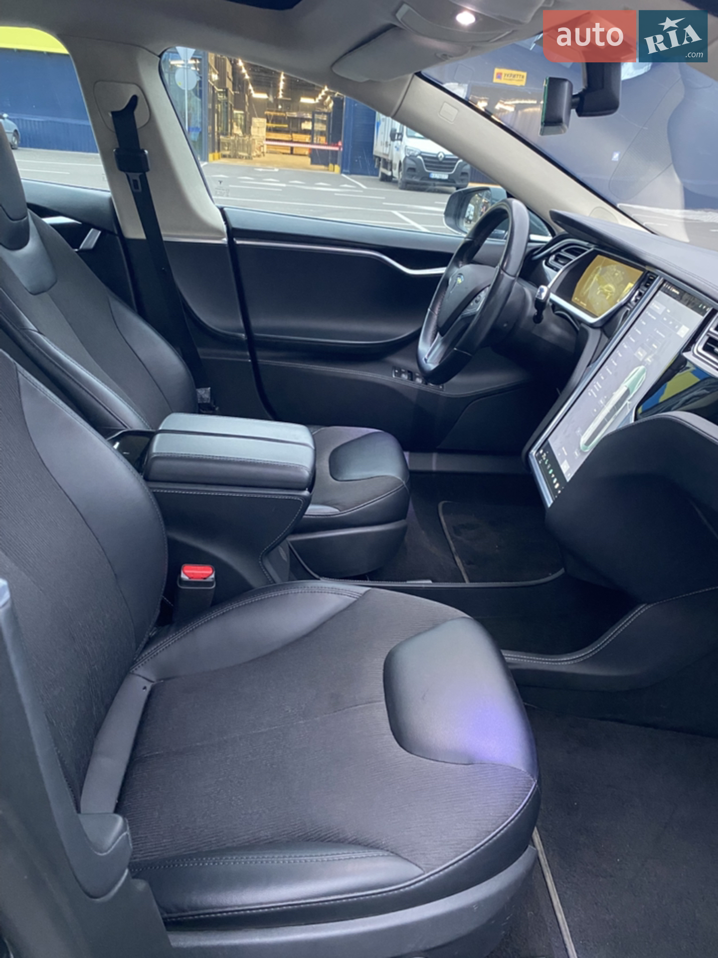 2014 Tesla Model S - мініатюра 20