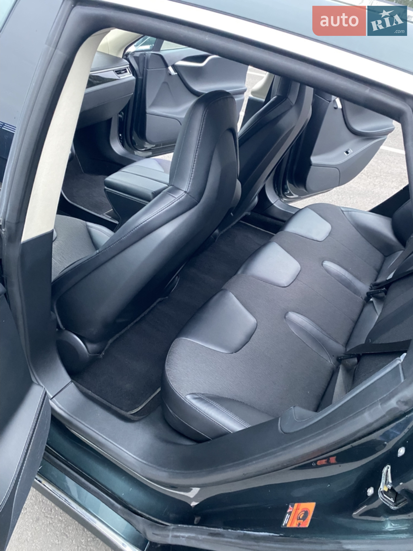 2014 Tesla Model S - мініатюра 22