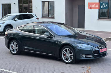 Ліфтбек Tesla Model S 2015 в 