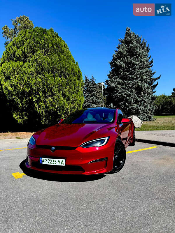 Tesla Model S 2023