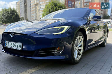 Tesla Model S 2018