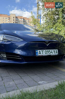 Лифтбек Tesla Model S 2018 в Ивано-Франковске