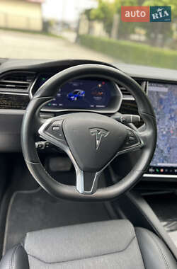 Лифтбек Tesla Model S 2018 в Ивано-Франковске