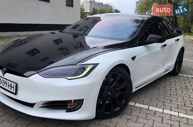 Tesla Model S 2017