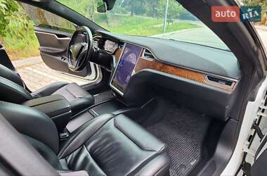 Ліфтбек Tesla Model S 2017 в 