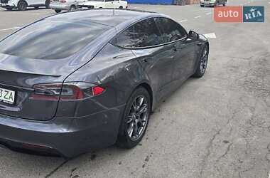 Лифтбек Tesla Model S 2021 в 