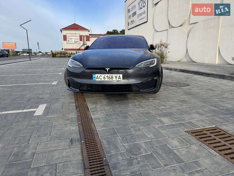Лифтбек Tesla Model S 2021 в Луцке