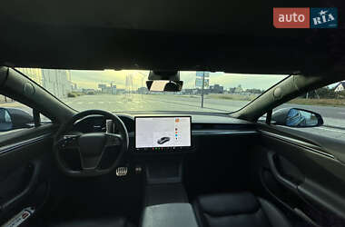 Ліфтбек Tesla Model S 2021 в 