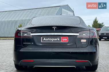 Ліфтбек Tesla Model S 2015 в 