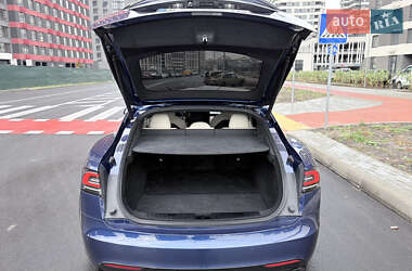 Ліфтбек Tesla Model S 2022 в 