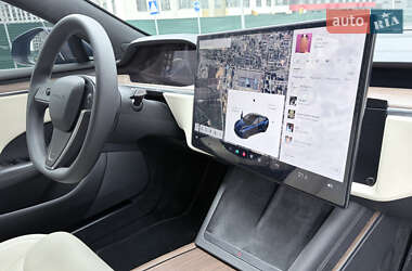 Ліфтбек Tesla Model S 2022 в 
