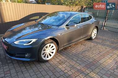 Ліфтбек Tesla Model S 2018 в 