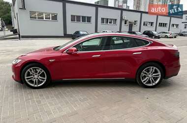 Tesla Model S 2013 Tesla Model S 2013