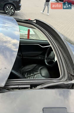 Ліфтбек Tesla Model S 2013 в 