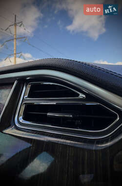 Ліфтбек Tesla Model S 2013 в 