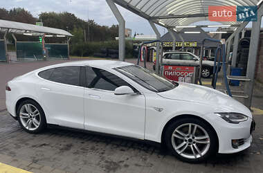 Tesla Model S 2015 Tesla Model S 2015
