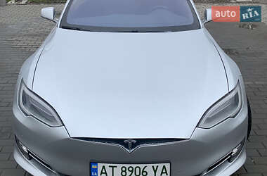 Лифтбек Tesla Model S 2018 в 