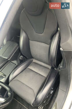 Лифтбек Tesla Model S 2018 в 