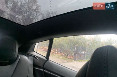 Лифтбек Tesla Model S 2018 в 