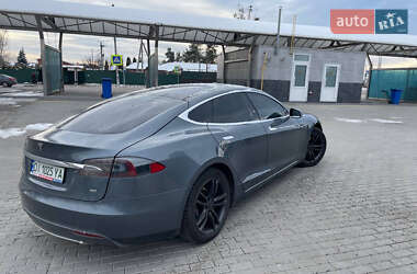 Лифтбек Tesla Model S 2014 в 