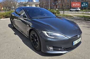 Ліфтбек Tesla Model S 2016 в Білій Церкві
