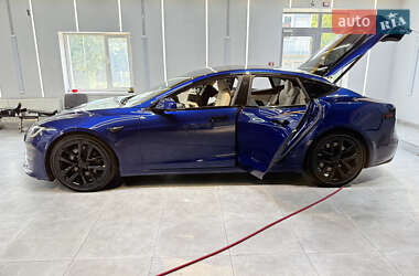 Лифтбек Tesla Model S 2022 в 
