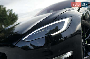 Tesla Model S 2022