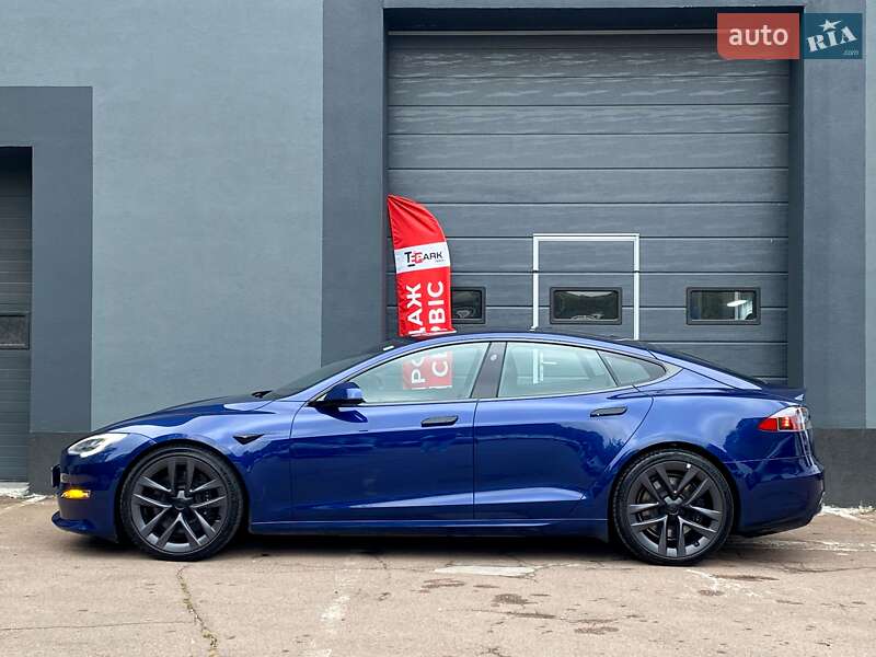 Лифтбек Tesla Model S 2021 в Киеве фото 6 Лифтбек Tesla Model S 2021 в Киеве