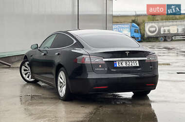 Лифтбек Tesla Model S 2018 в 