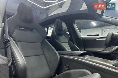 Лифтбек Tesla Model S 2024 в Черновцах