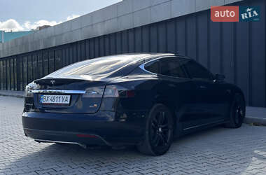 Ліфтбек Tesla Model S 2013 в 