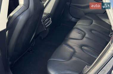 Ліфтбек Tesla Model S 2013 в 