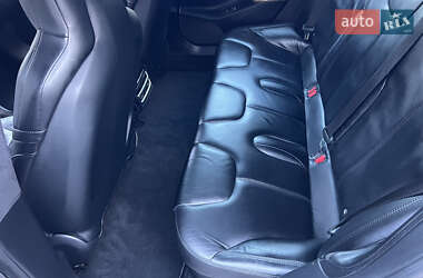 Лифтбек Tesla Model S 2016 в 