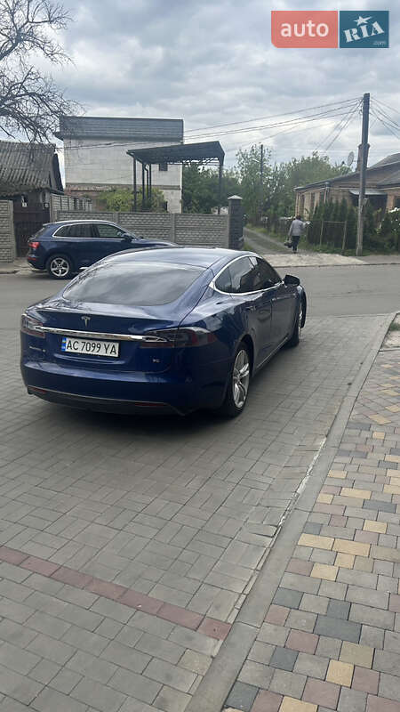 Лифтбек Tesla Model S 2015 в Луцке фото 2 Лифтбек Tesla Model S 2015 в Луцке
